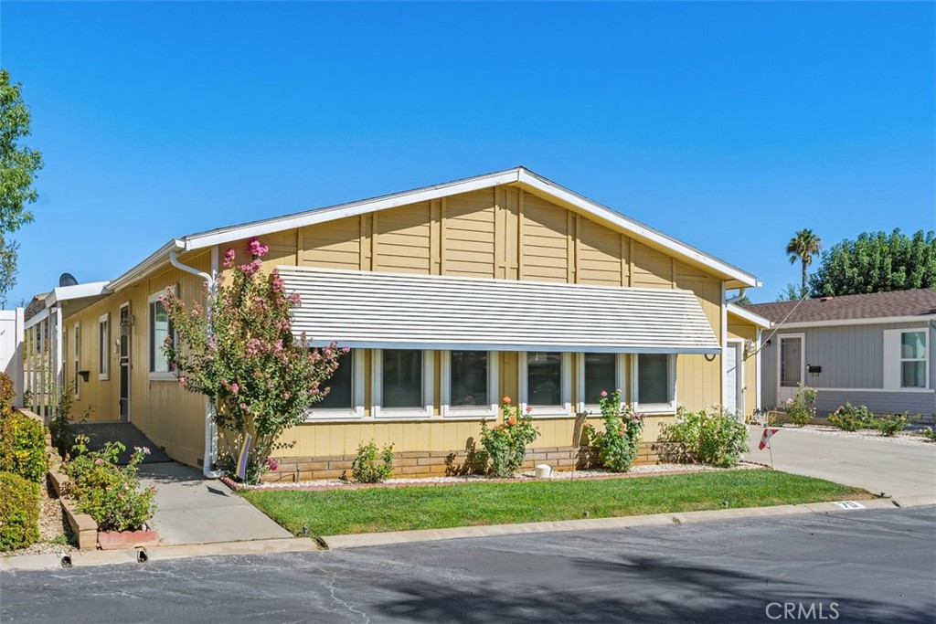 10961 Desert Lawn Dr 70