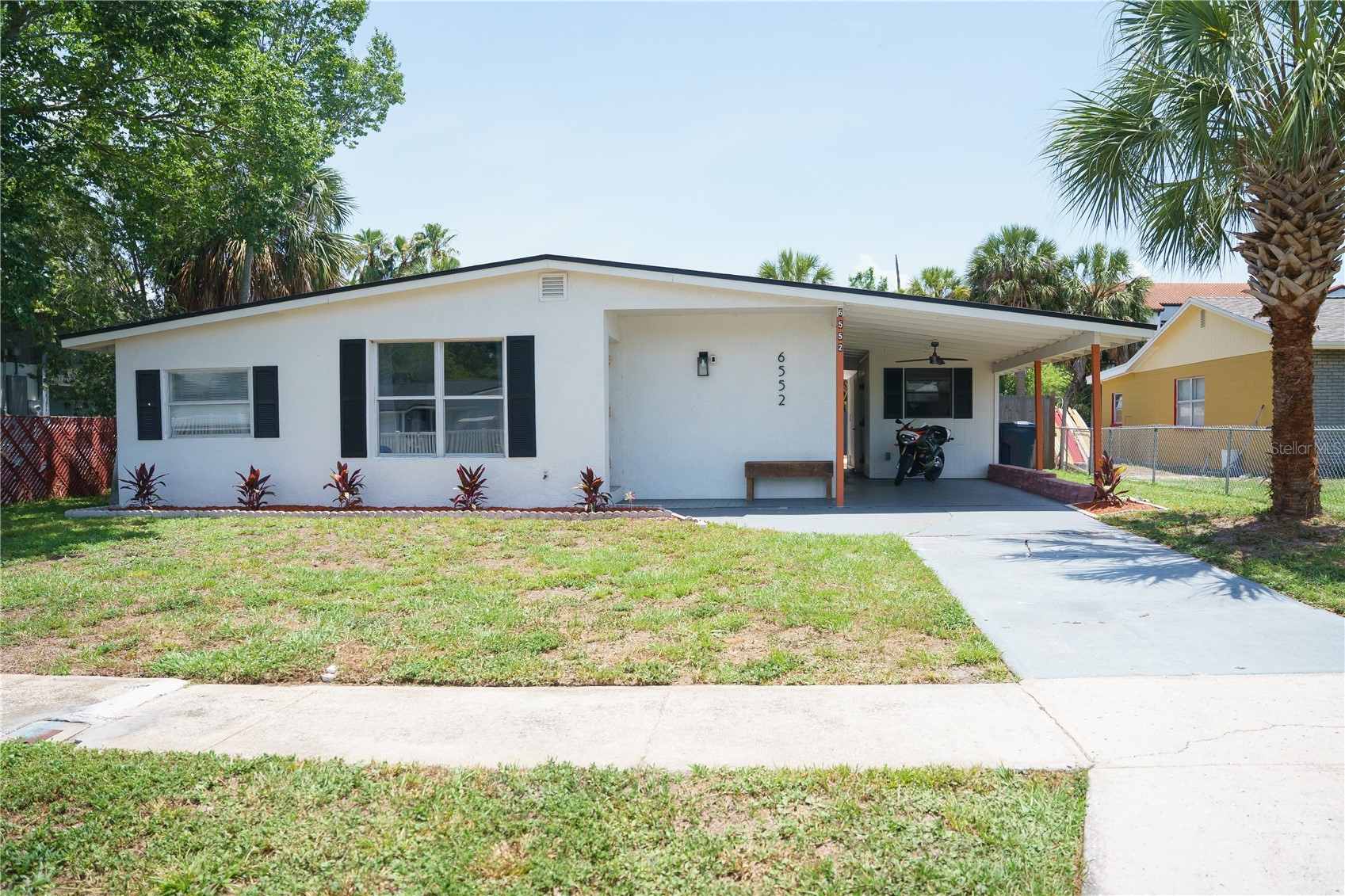 6552 S WEST SHORE CIRCLE