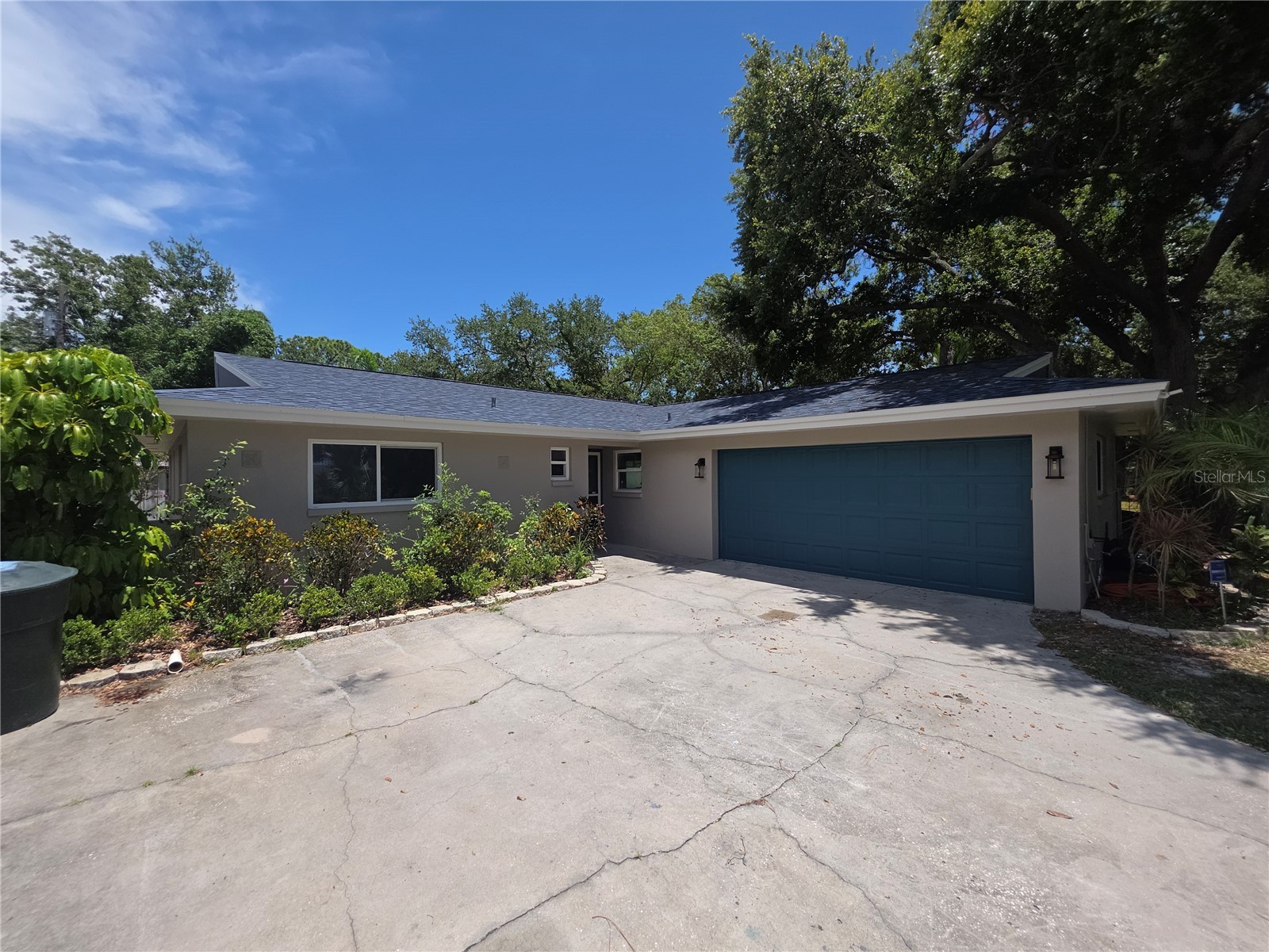 63 OAKWOOD DRIVE