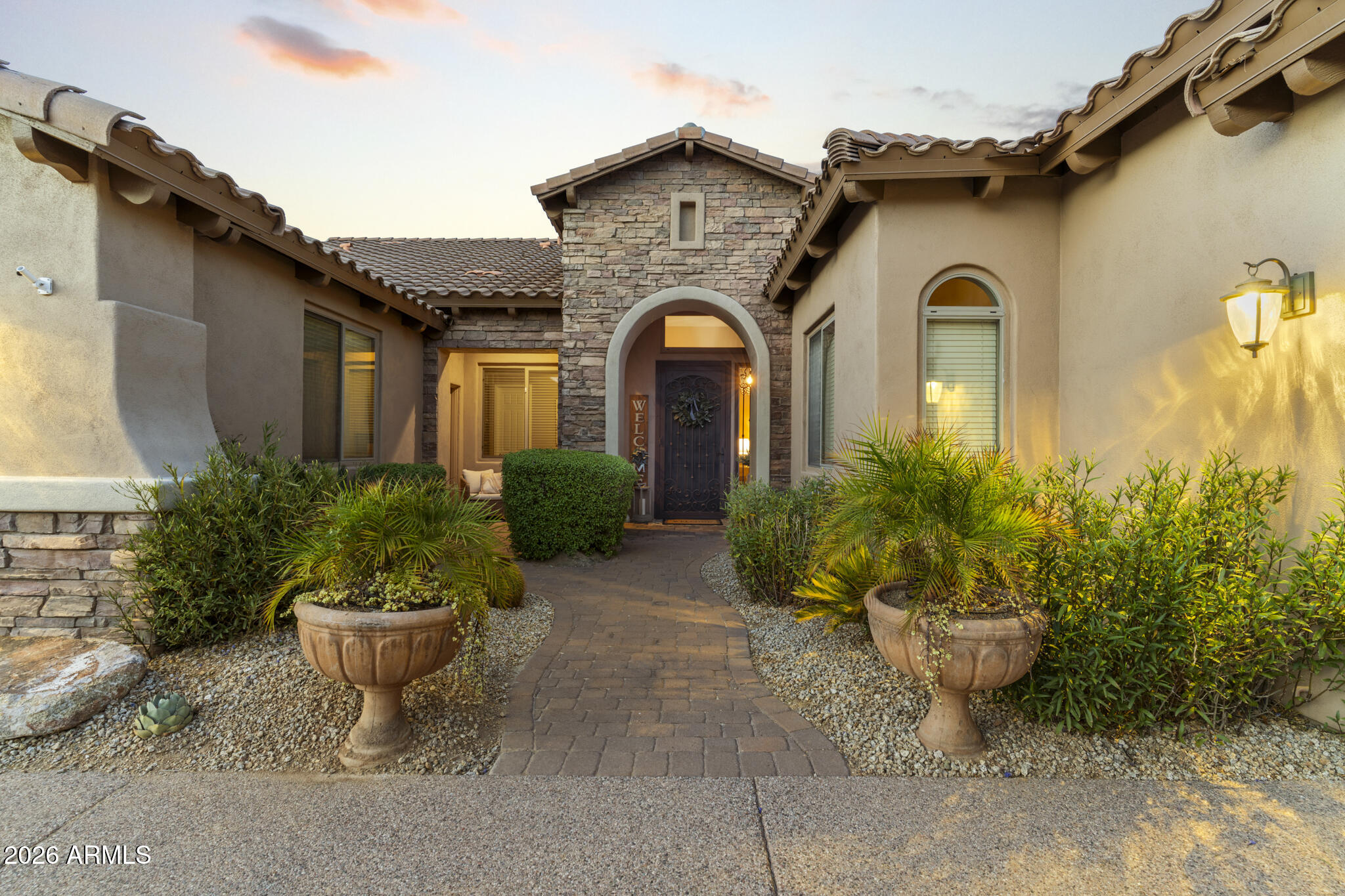 3948 E PARKSIDE Lane, Phoenix, AZ 85050