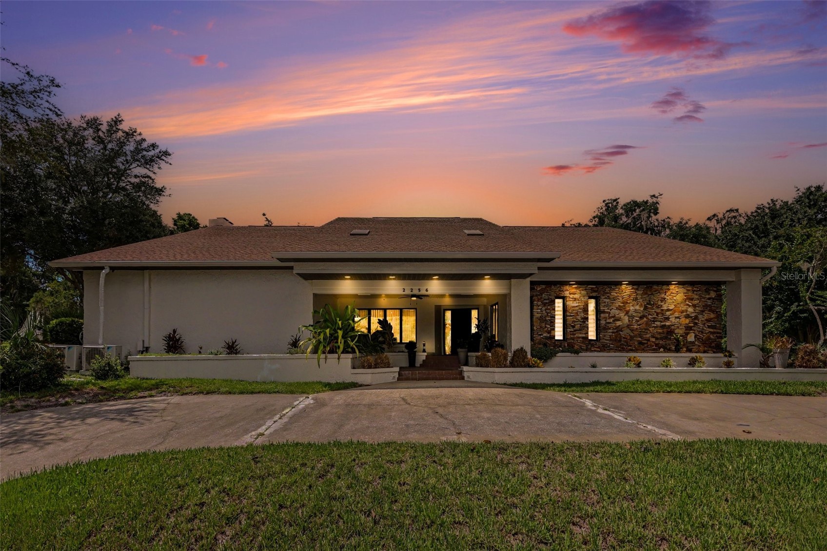 2256 SE MILL CREEK CIRCLE