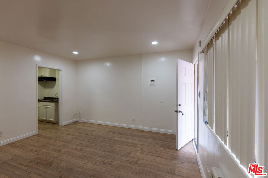 6126 Eleanor Avenue 1