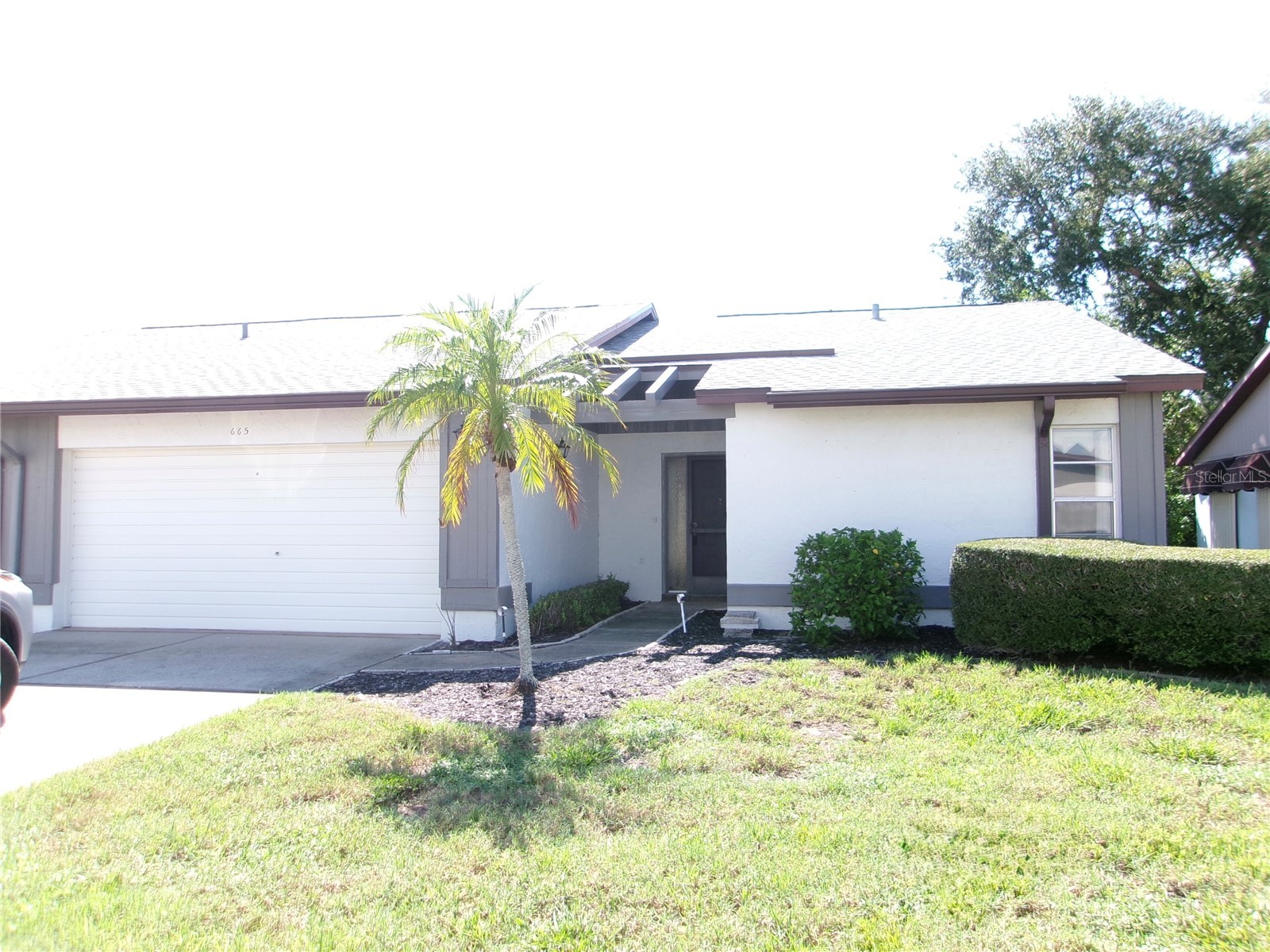 665 FOXWOOD BOULEVARD