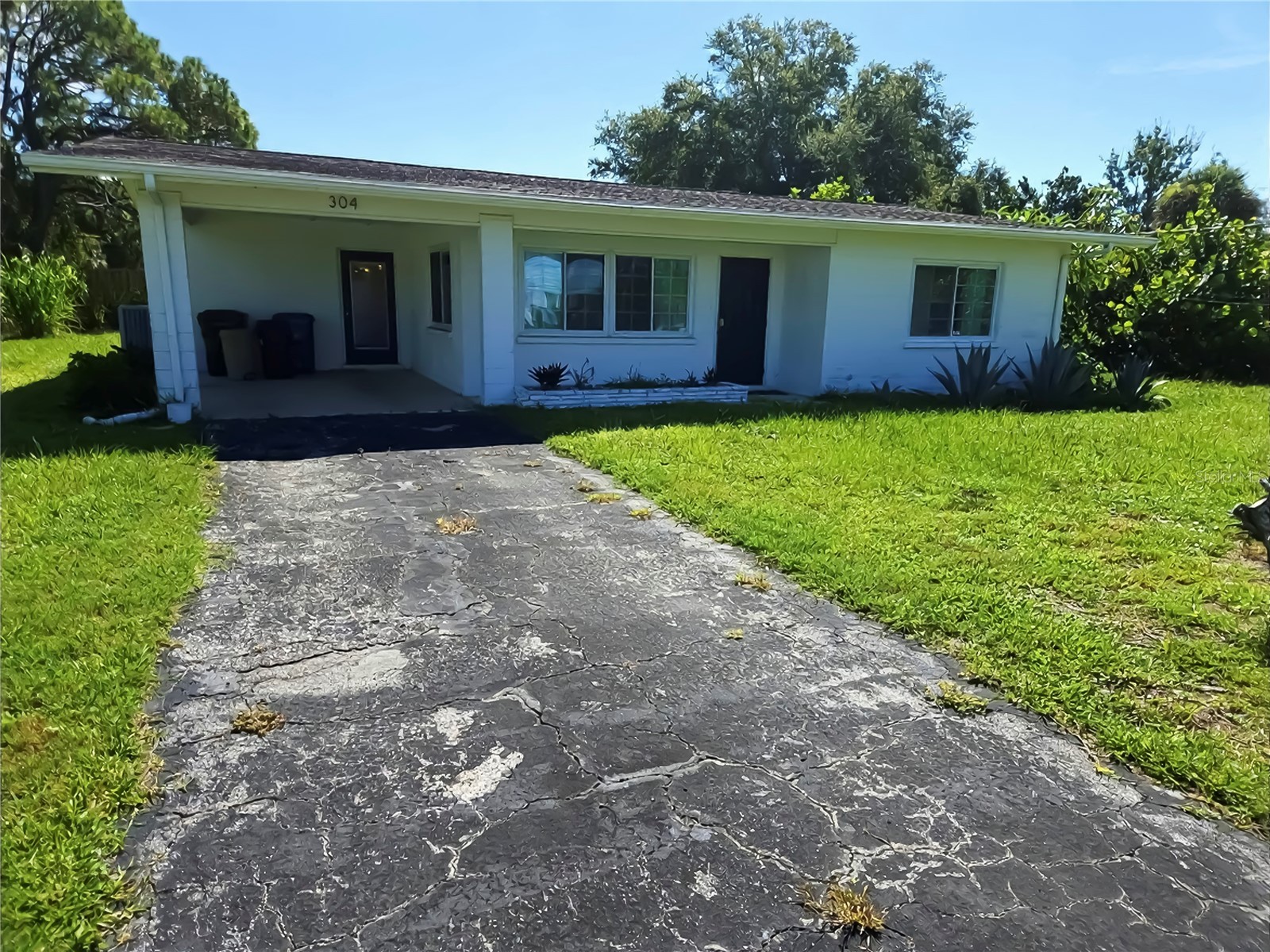 304 SHORE ROAD