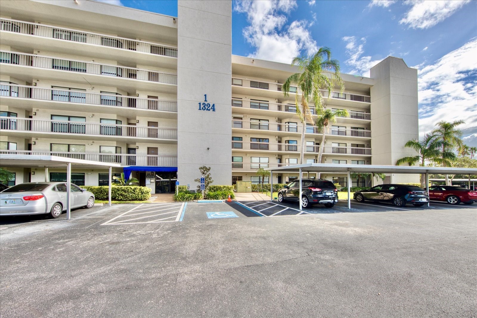 1324 PASADENA AVENUE S 204