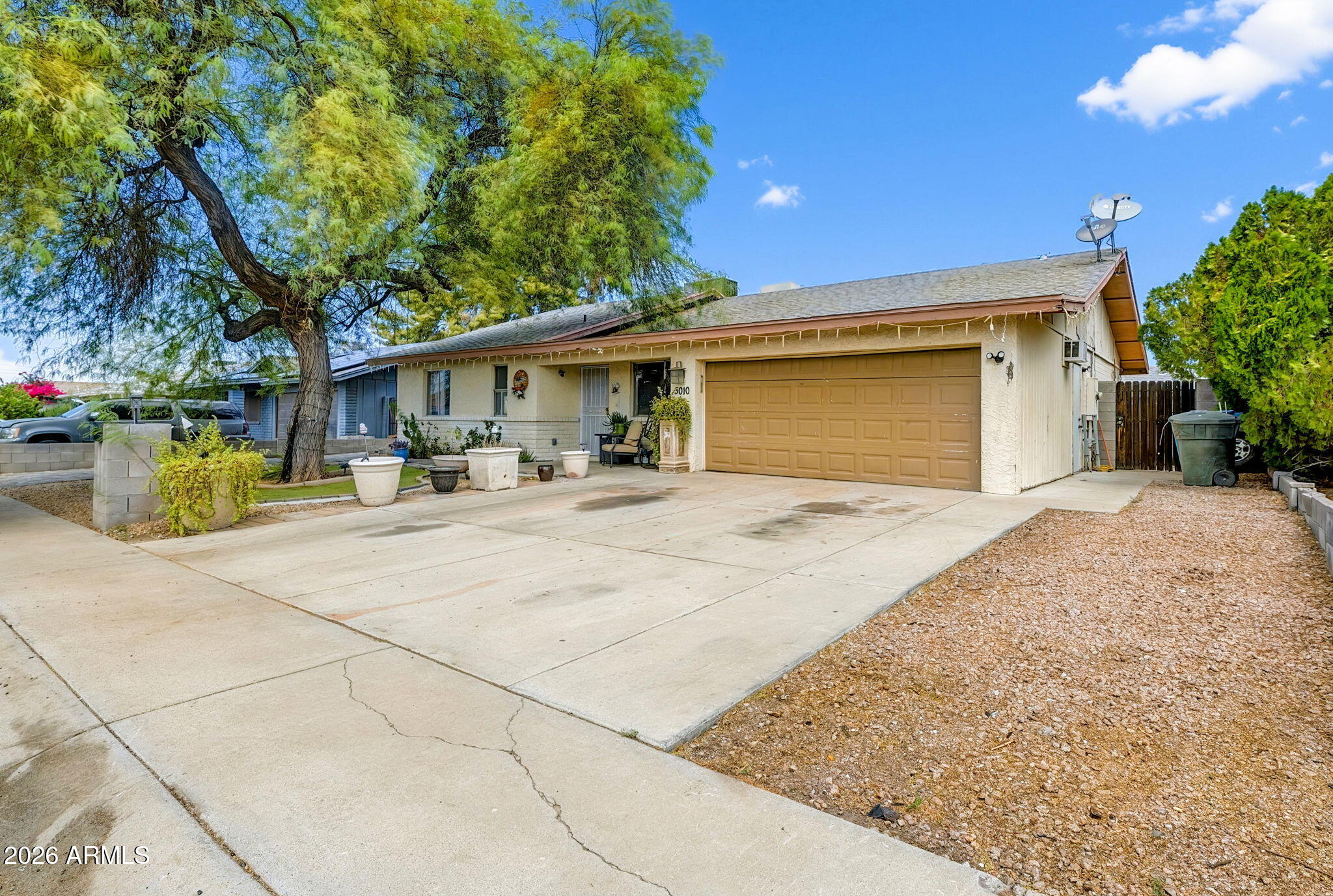 3010 W VILLA RITA Drive, Phoenix, AZ 85053