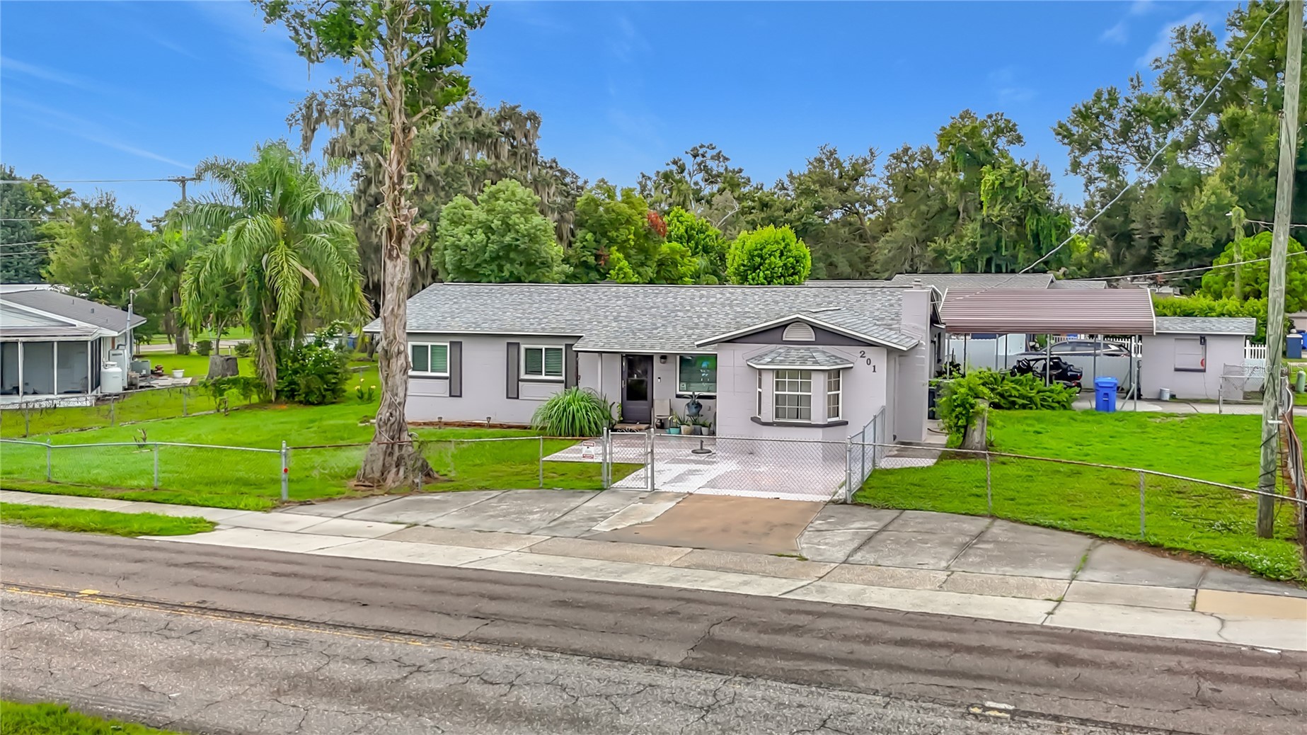 201 E WHEELER ROAD