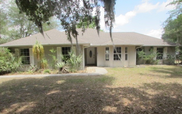 824 BERRYHILL CIRCLE