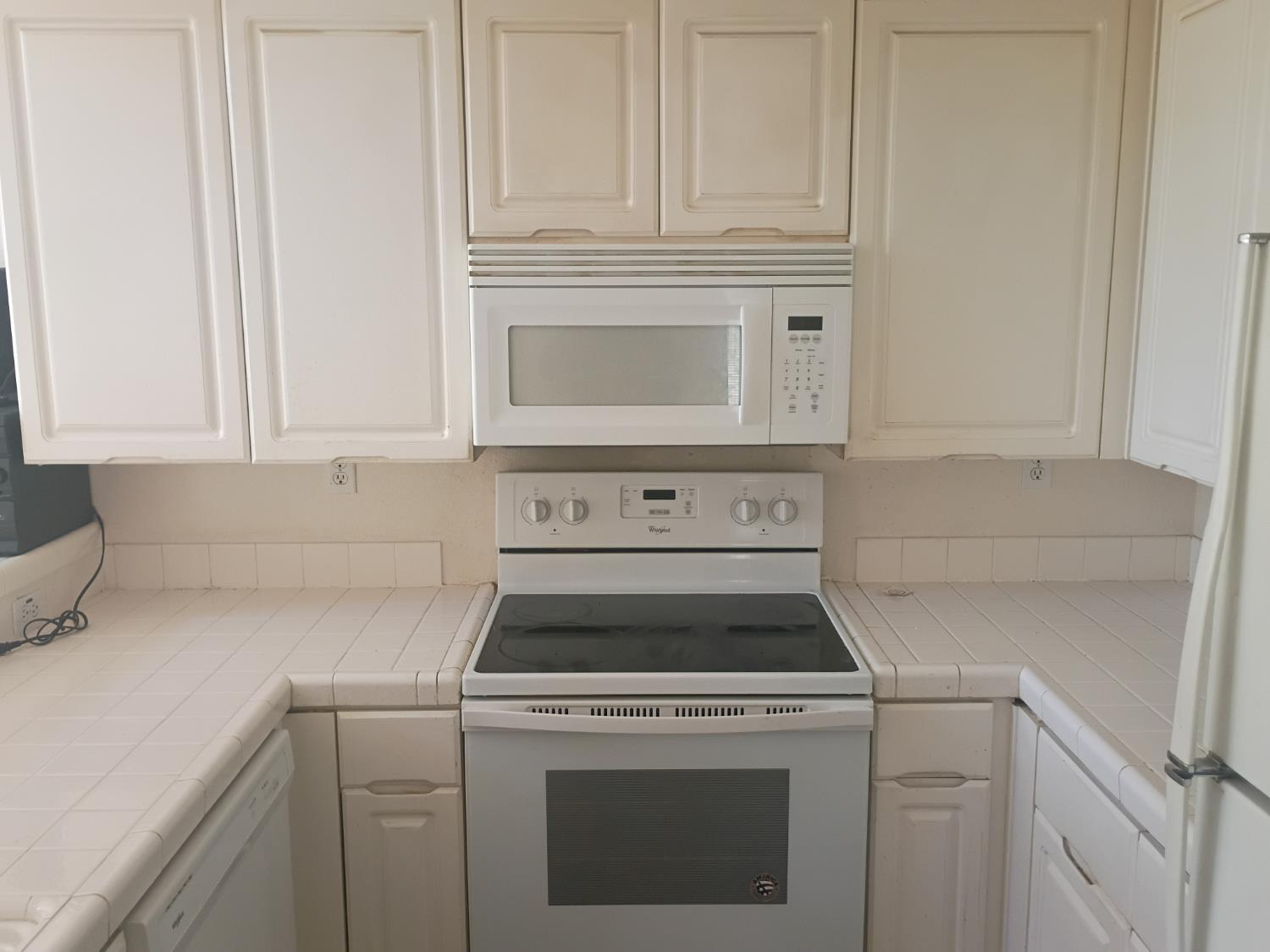 1430 Rush Ave #12, San Leandro, CA 94578-2096