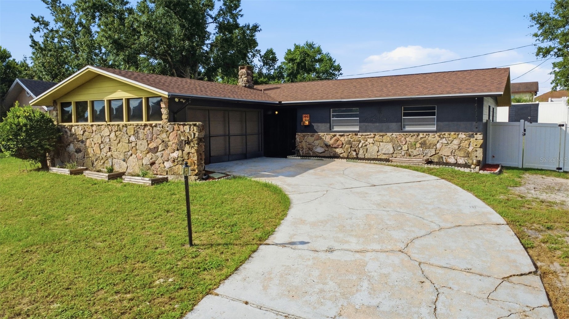 1441 NE OLD MILL DRIVE