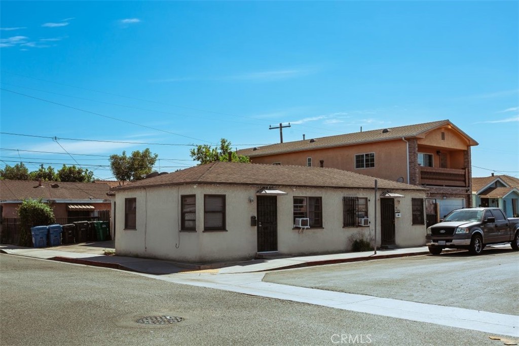358 E 53rd Street