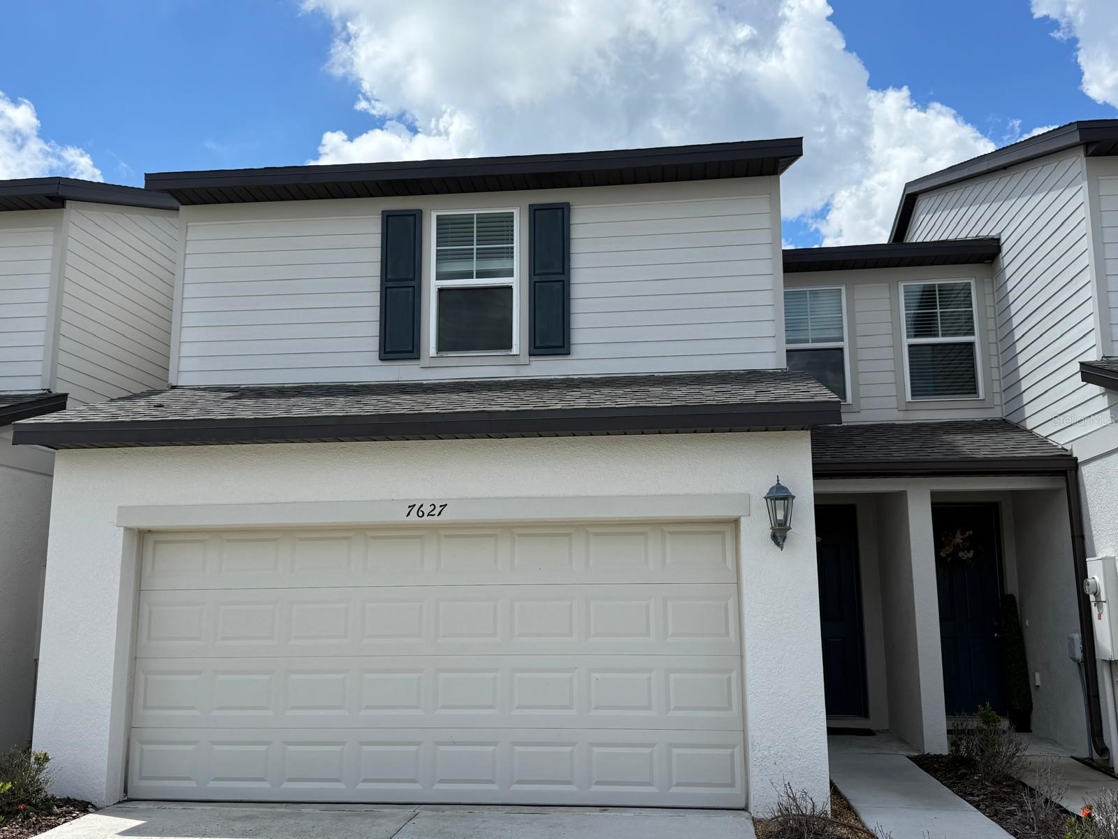 7627 MOMENTUM PARKWAY