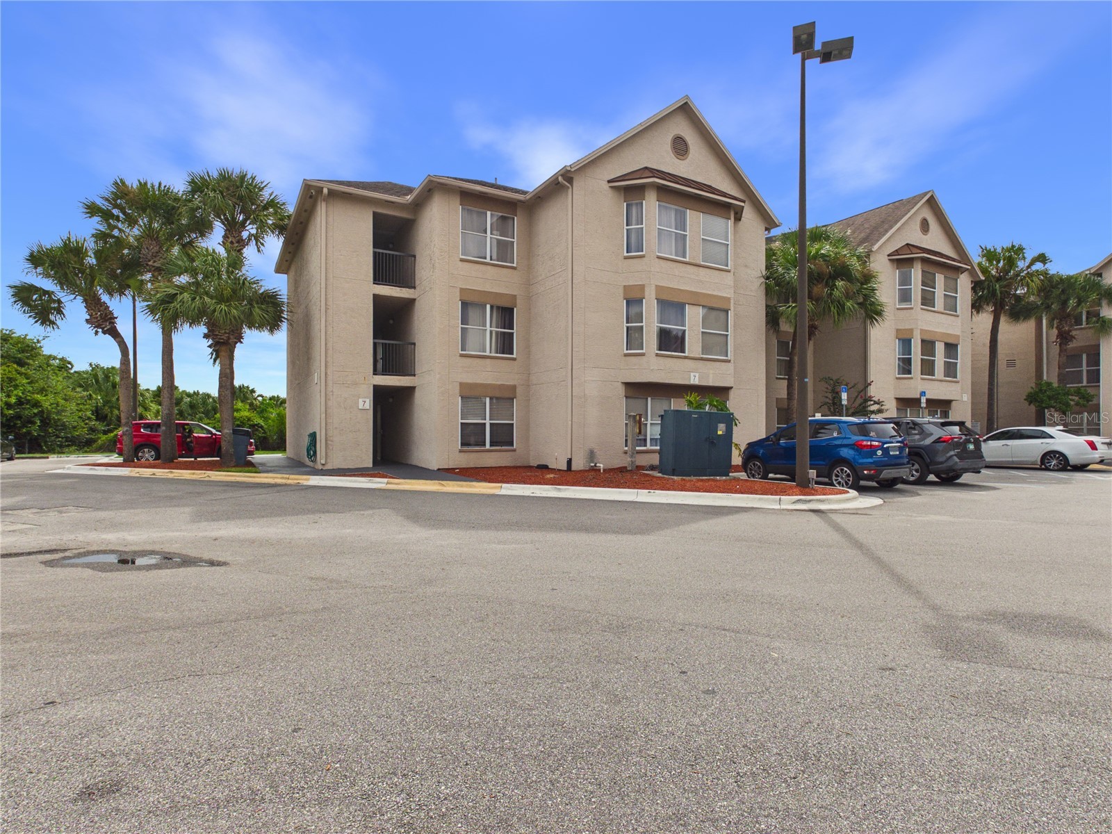 3100 PARKWAY BOULEVARD 728