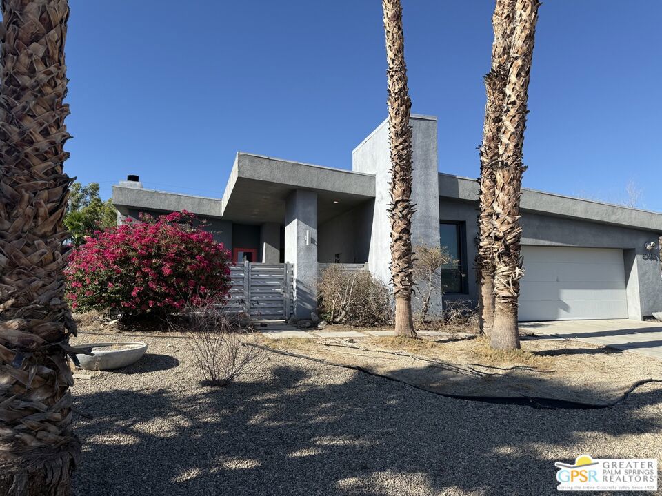 67608 Long Canyon Lane