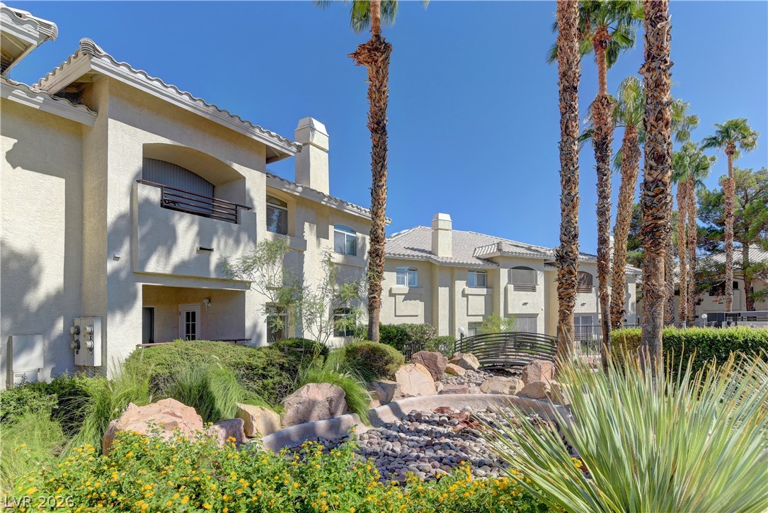 3320 South Fort Apache Road 128