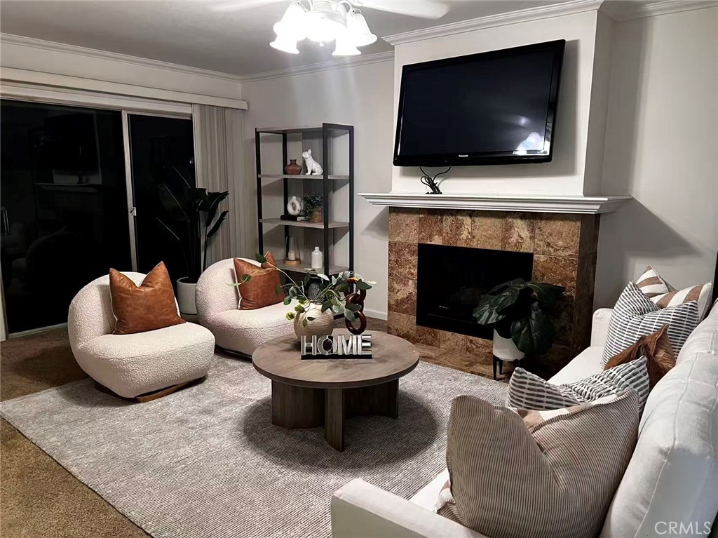 3160 E Palm