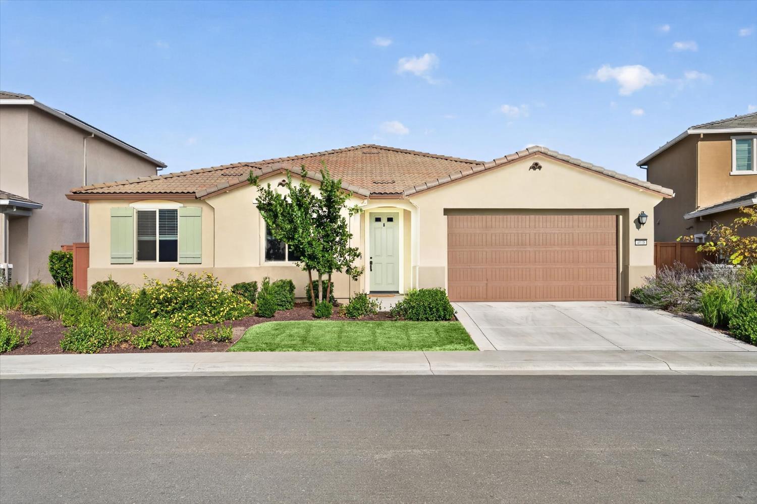 4008 Fairweather Way, Roseville, CA 95747-4532