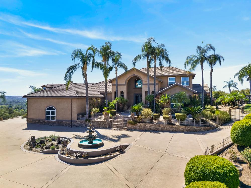 4184 Pleasant Hill Rd, Lincoln, CA 95648-9737