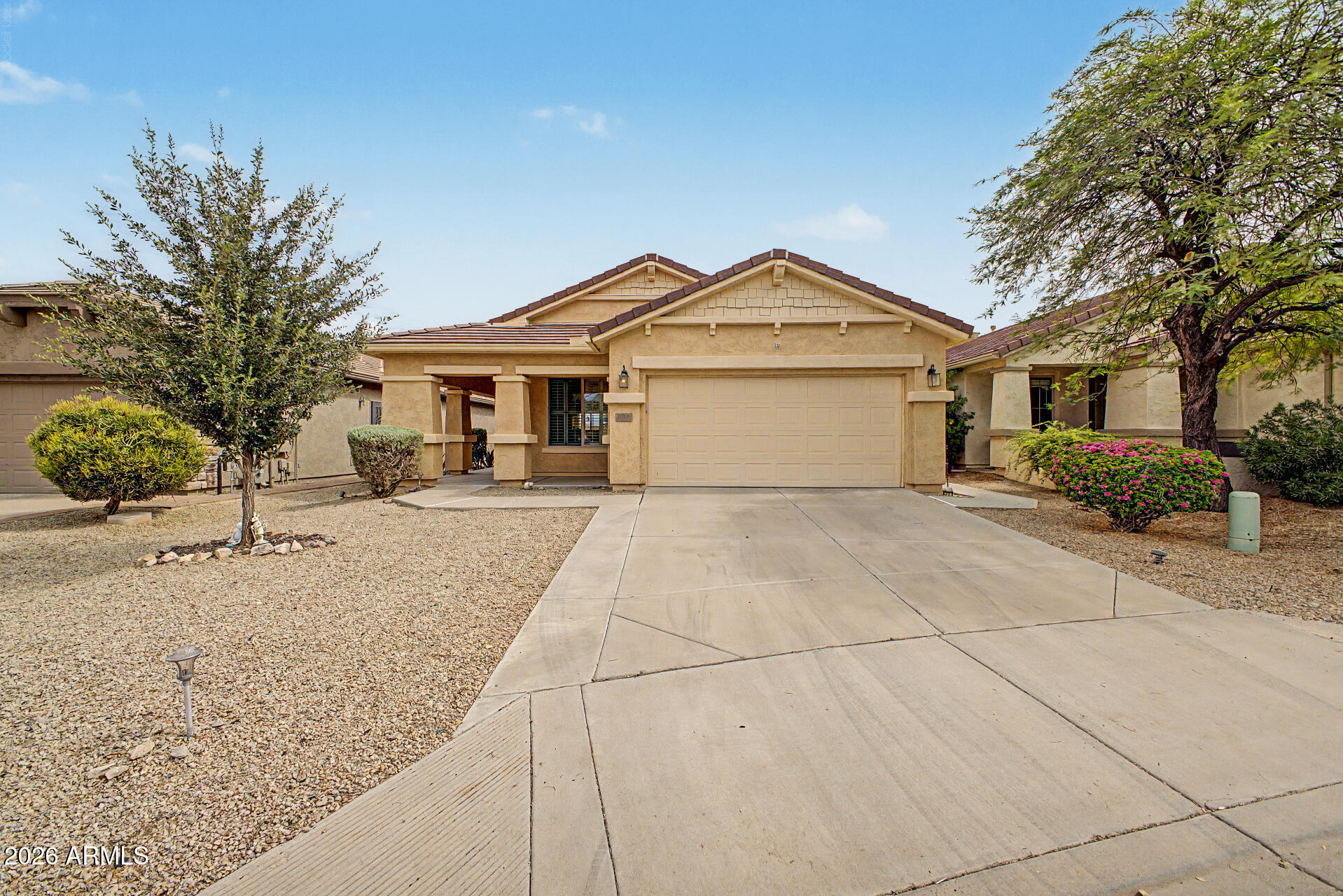696 W SUNDANCE Circle, San Tan Valley, AZ 85143
