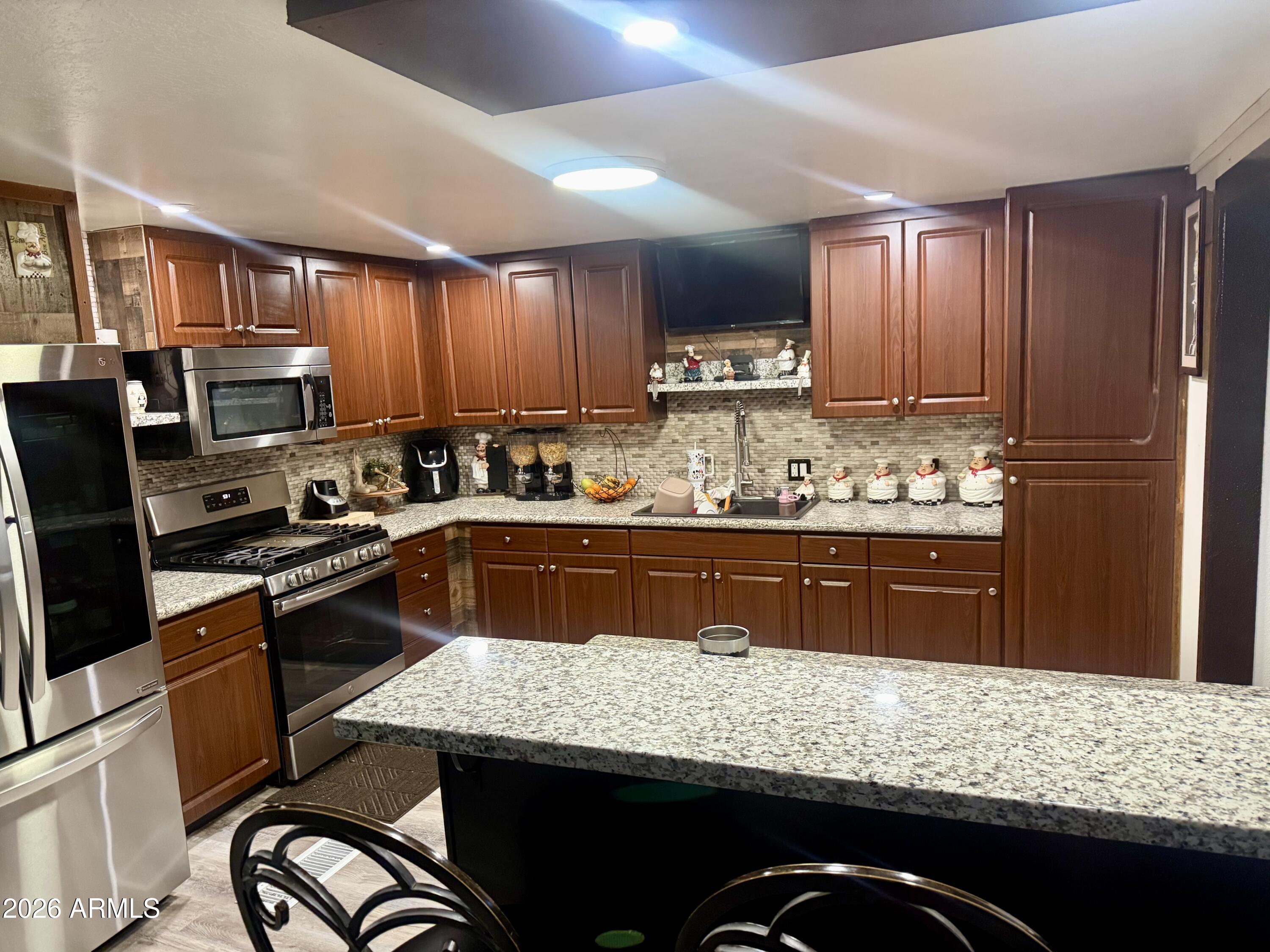 4950 W Bethany Home Road 46, Glendale, AZ 85301