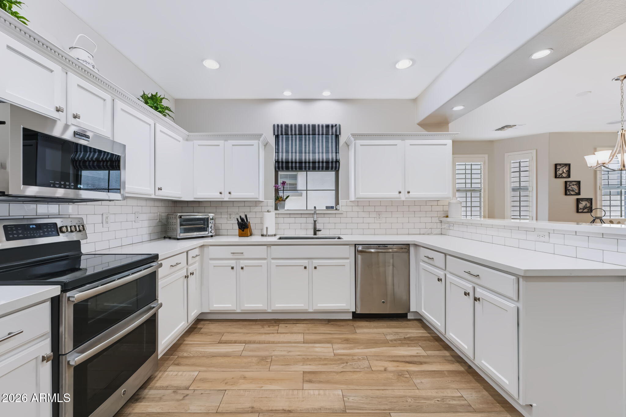 4383 E MORROW Drive, Phoenix, AZ 85050