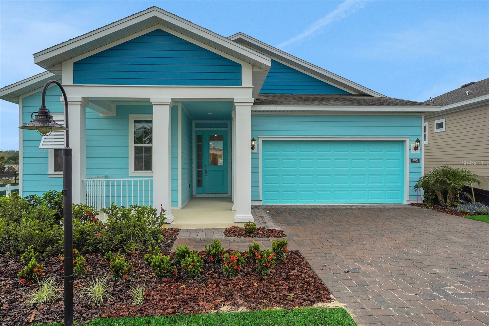 1026 FIESTA KEY CIRCLE