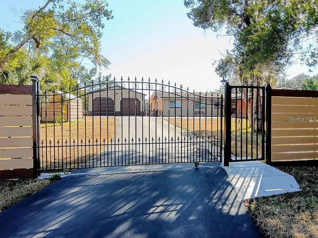 758 BUFFALO ROAD