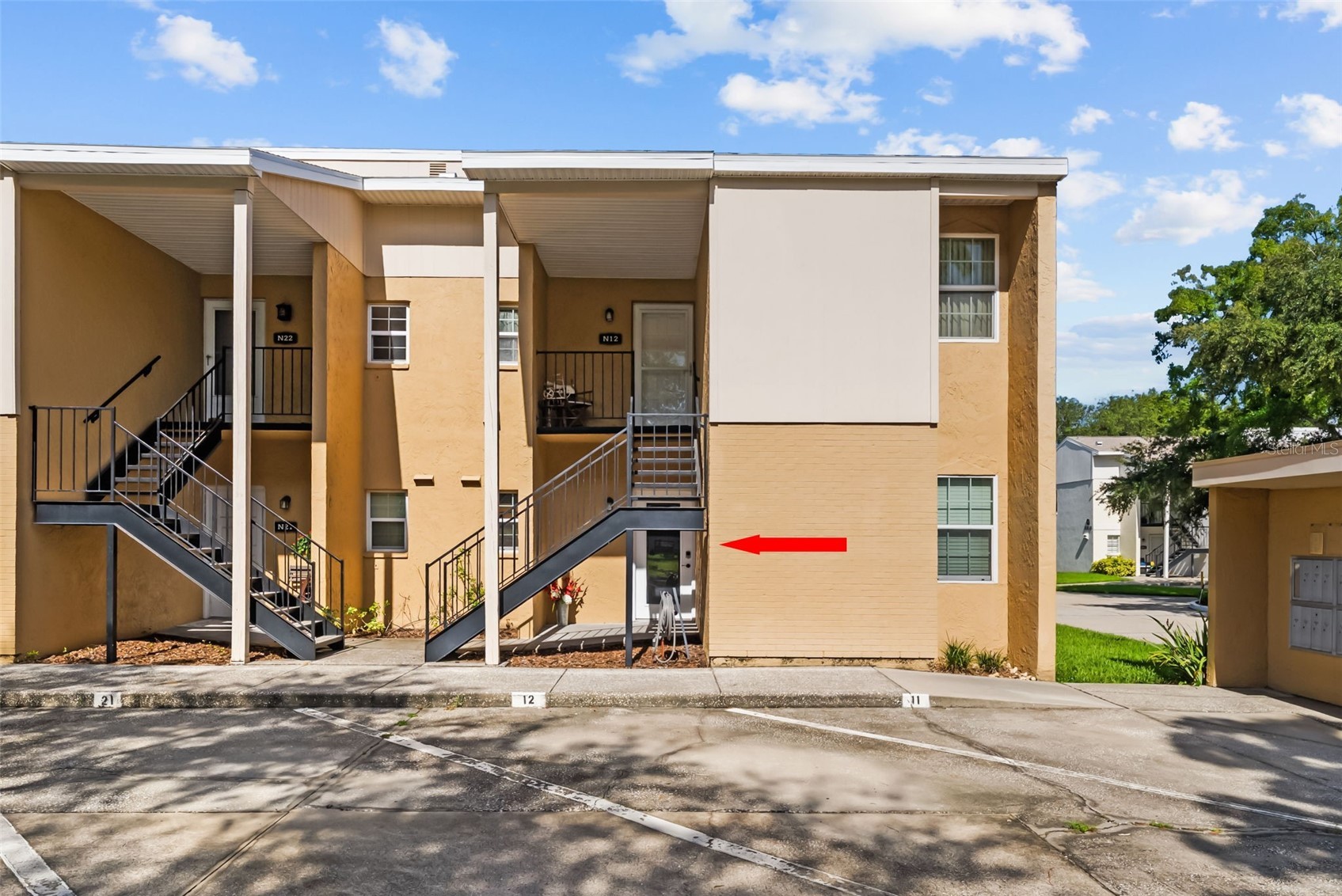 3810 OAK DRIVE N11