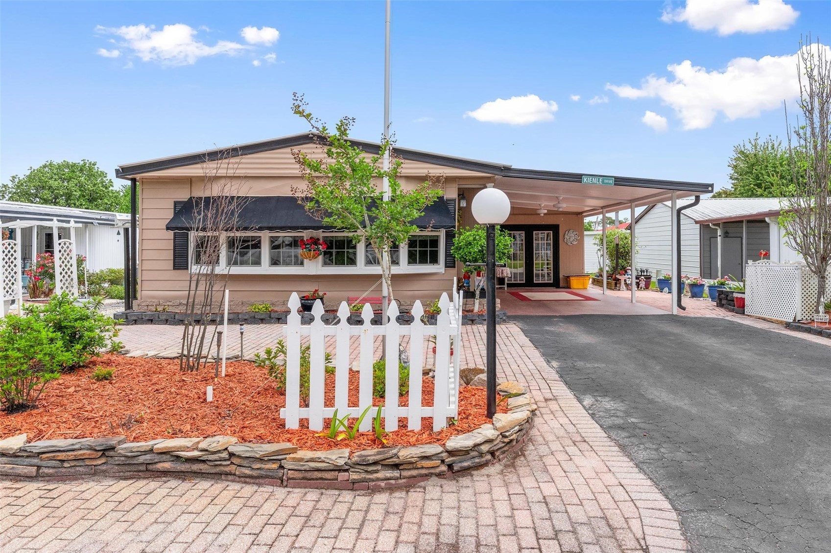 2470 KAREN DRIVE