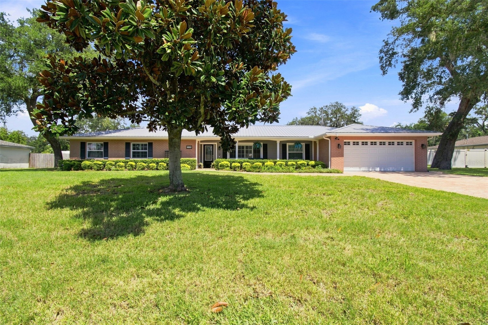 610 HITCHING POST DRIVE