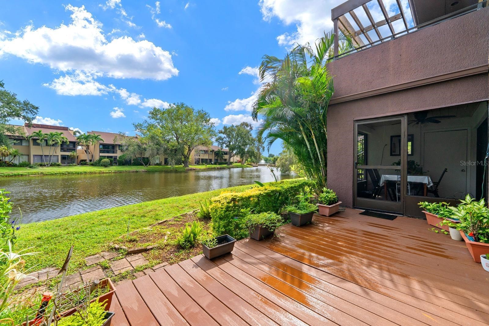 875 S VILLAGE DRIVE N 101