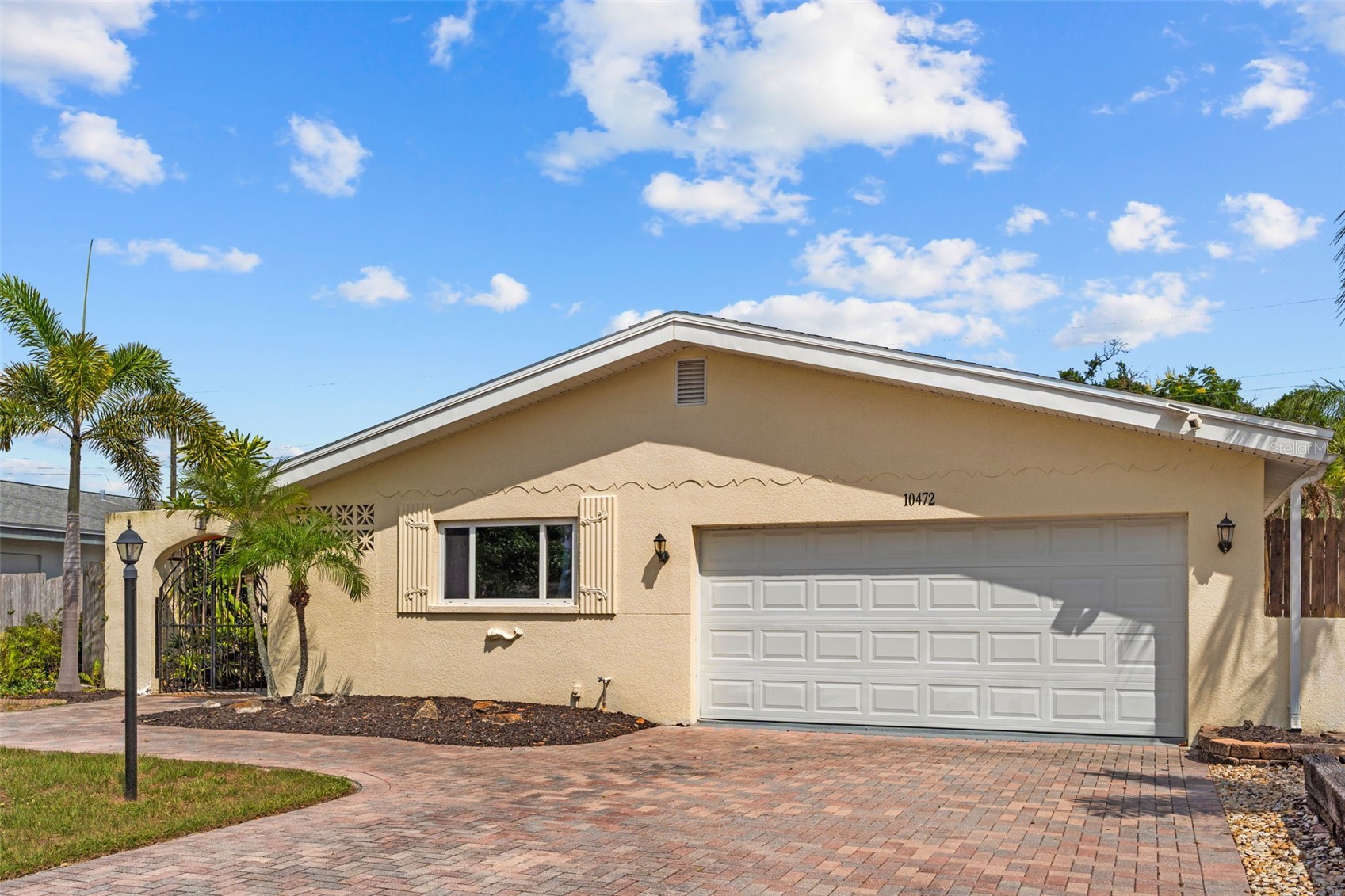 10472 ORANGE BLOSSOM LANE