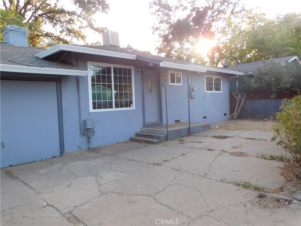 14420 Walnut Avenue