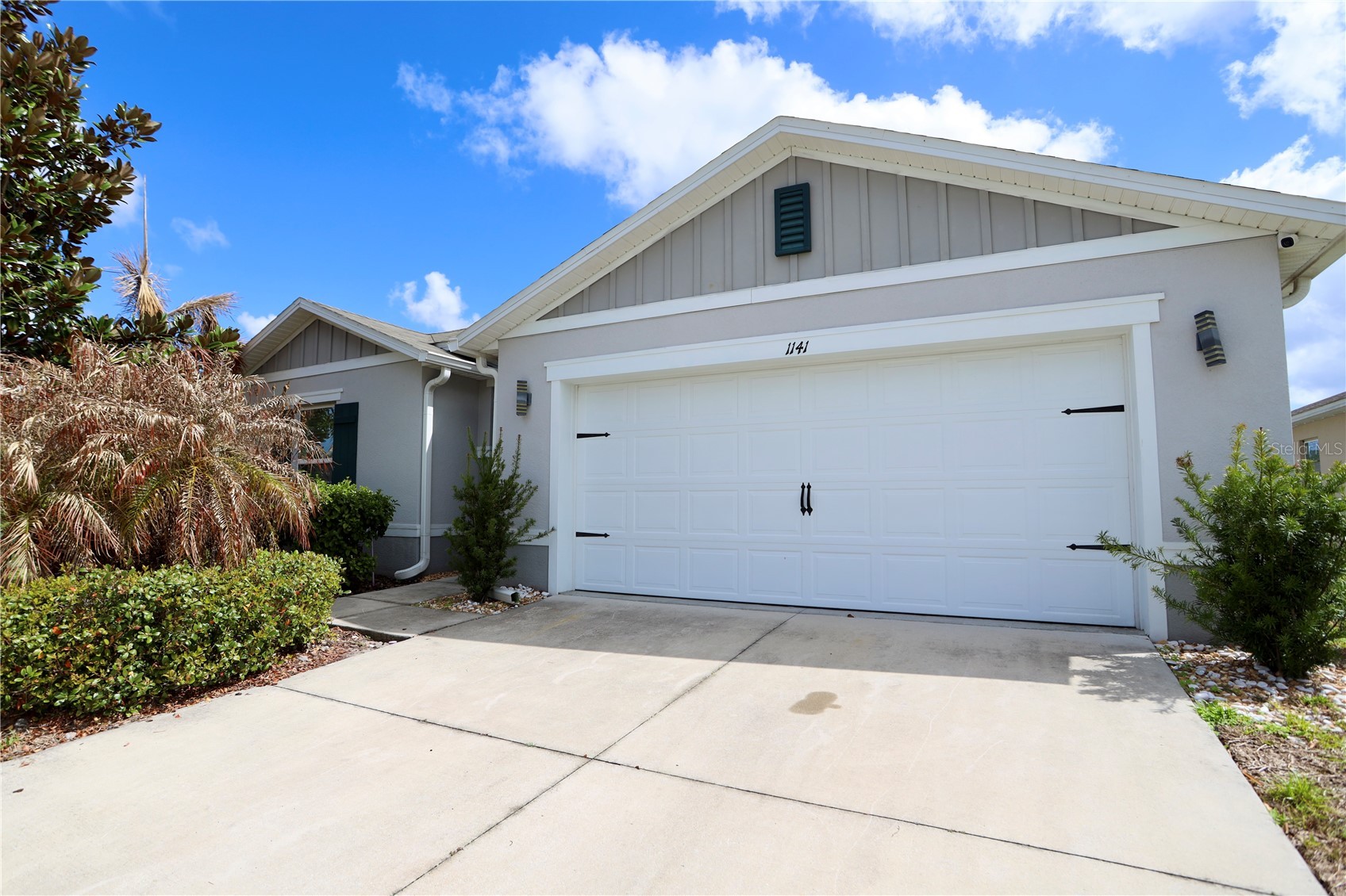 1141 AUGUSTUS DRIVE