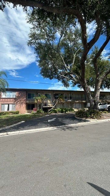 1257 DREW STREET 12