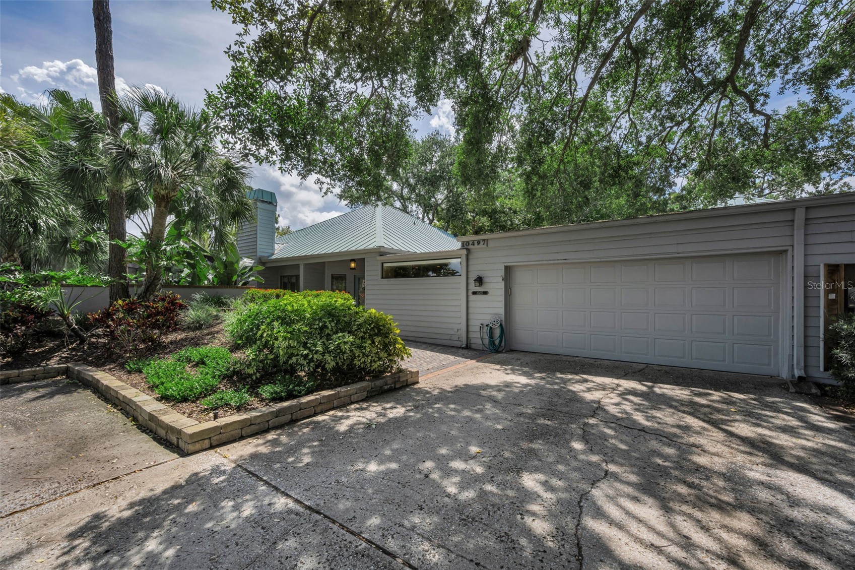 10497 LONGWOOD DRIVE