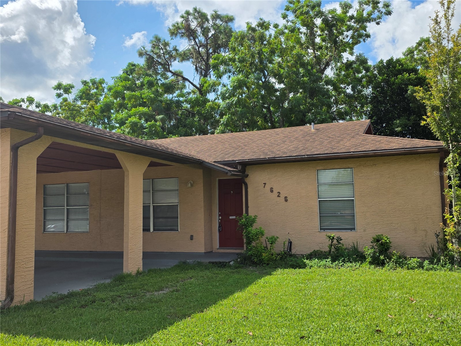 7626 GOLDEN GLENN DRIVE