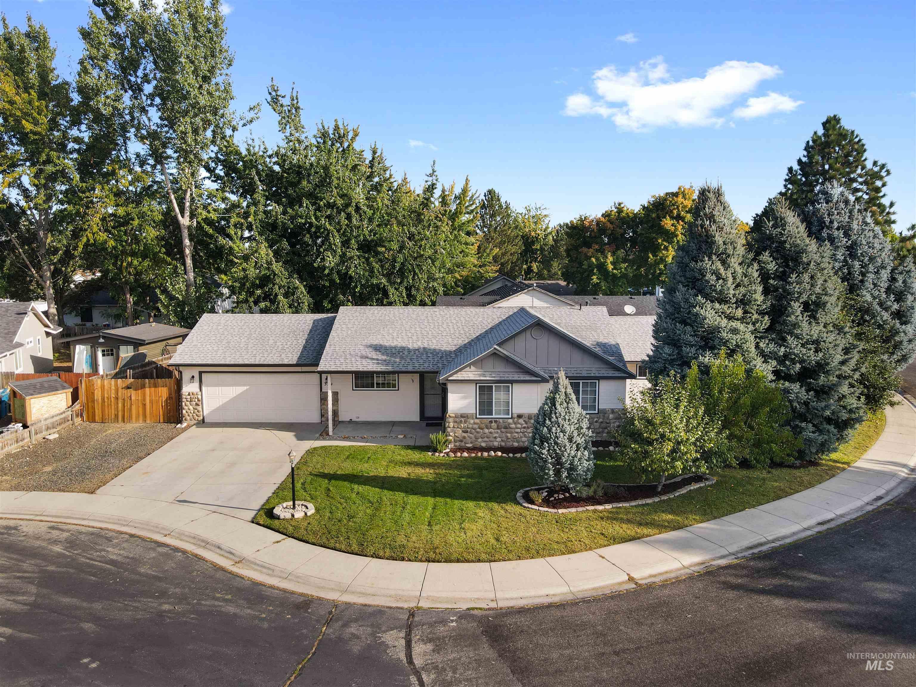 379 N Procyon Pl, Star ID 83669
