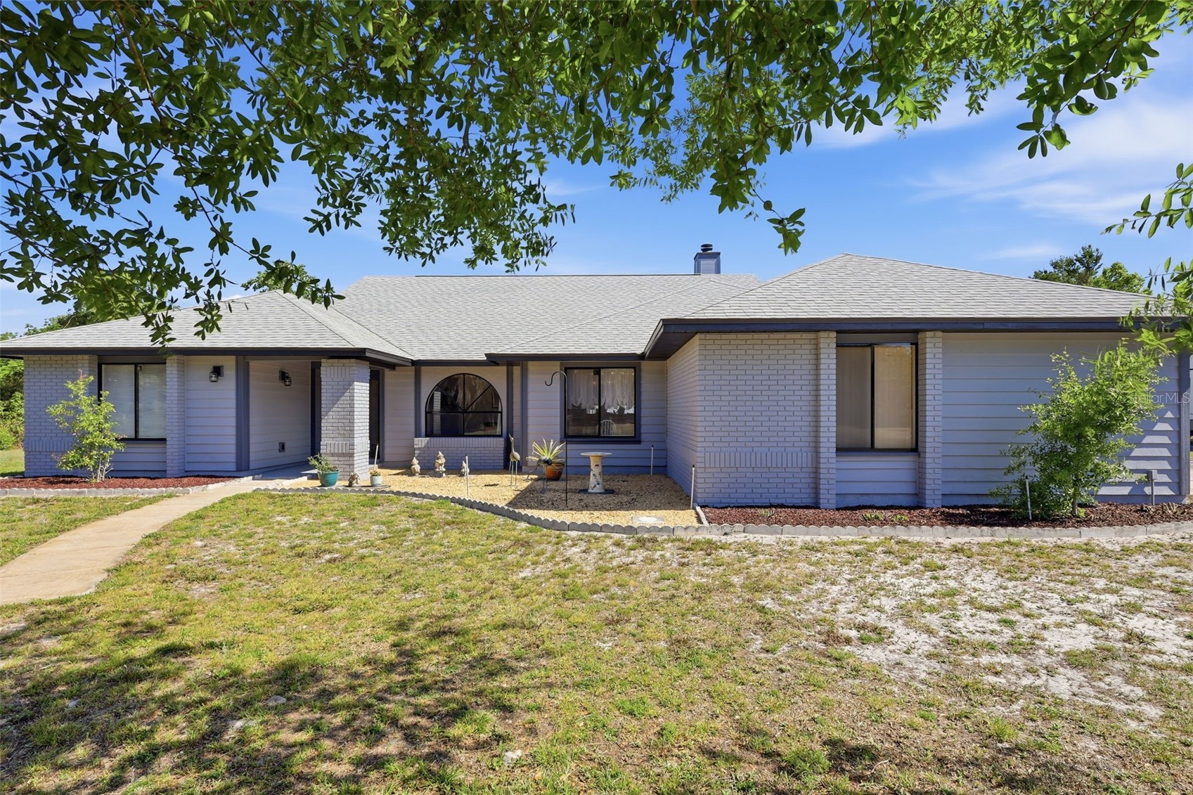 168 COMMUNITY DRIVE
