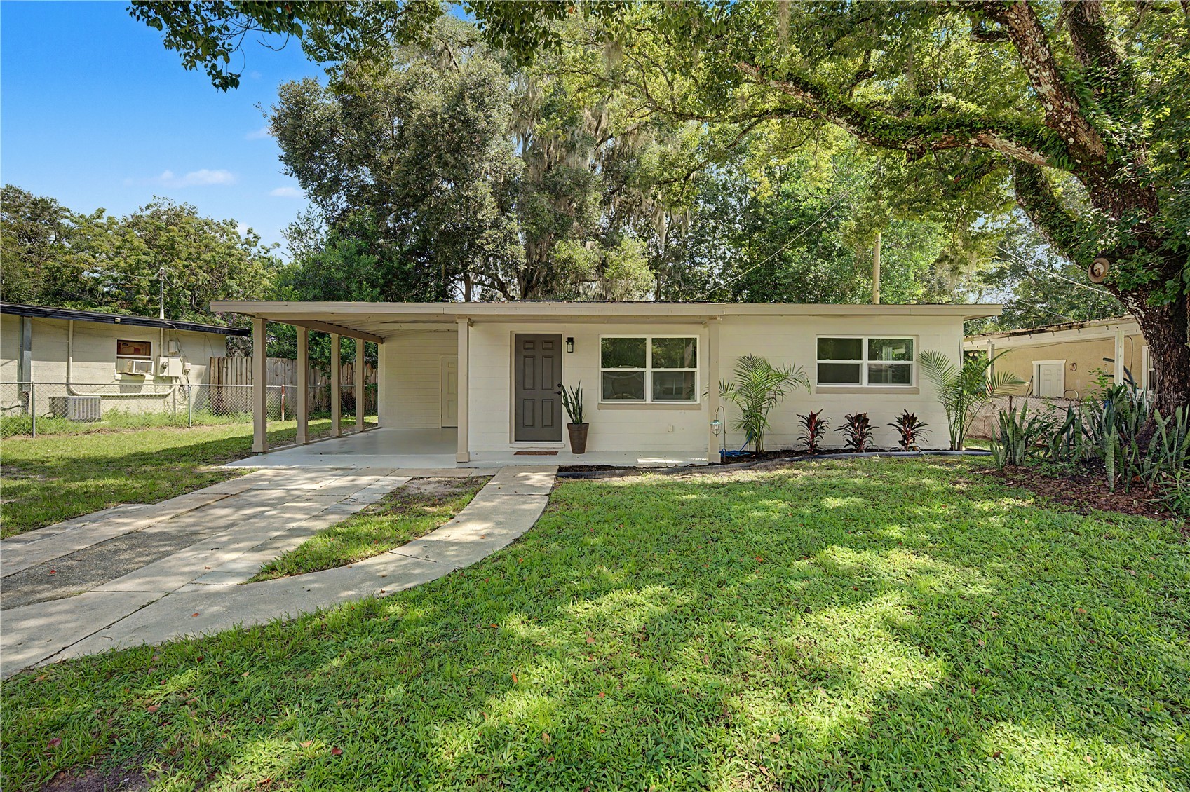 21385 CANAL DRIVE