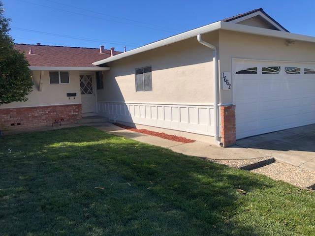 1662 Everglades Drive