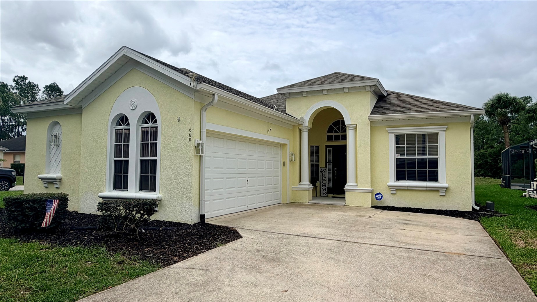 660 TUPELO CIRCLE