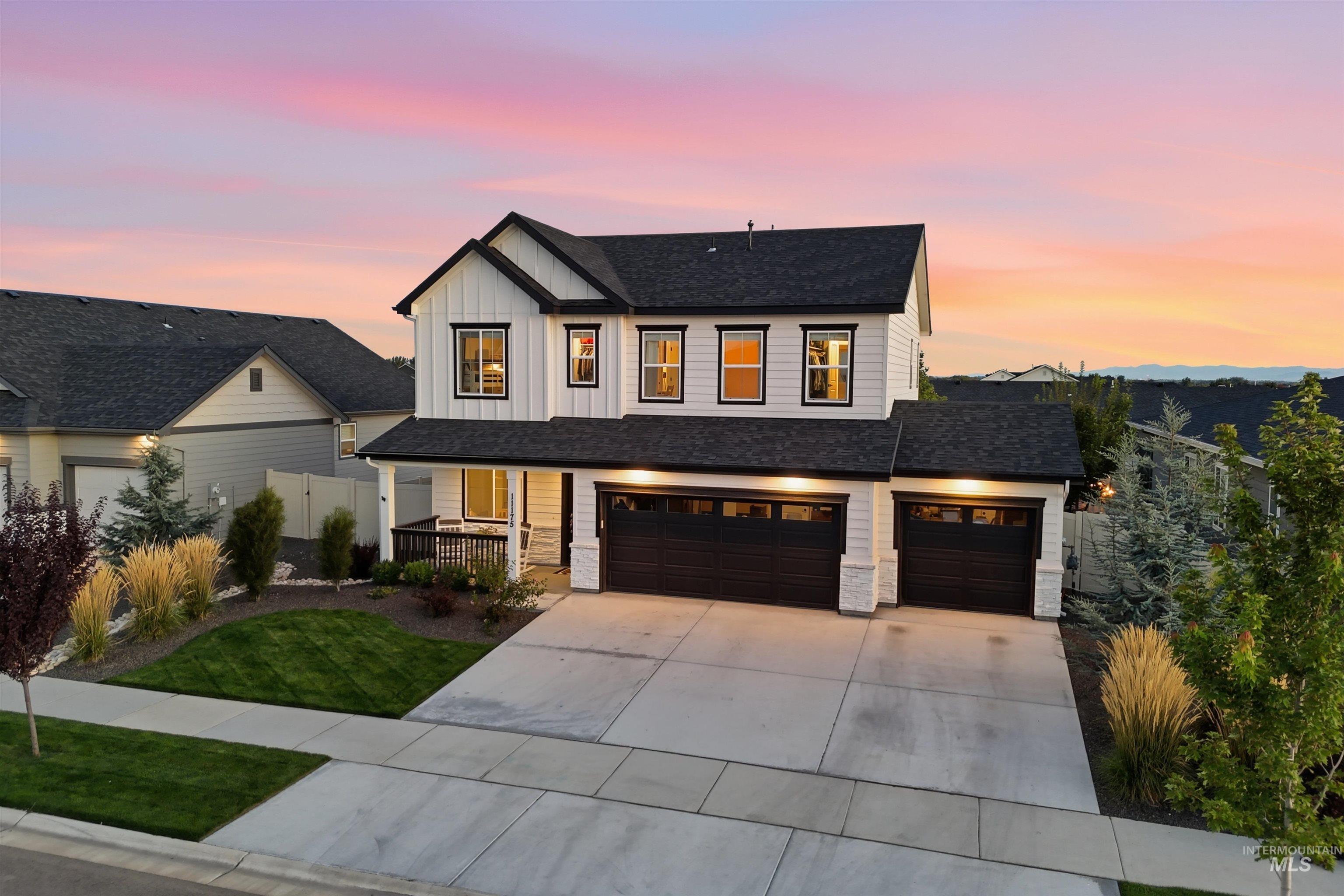 11175 W Soaring Hawk Street, Star ID 83669