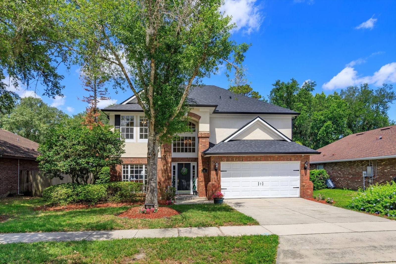 50 OAK BEND COURT