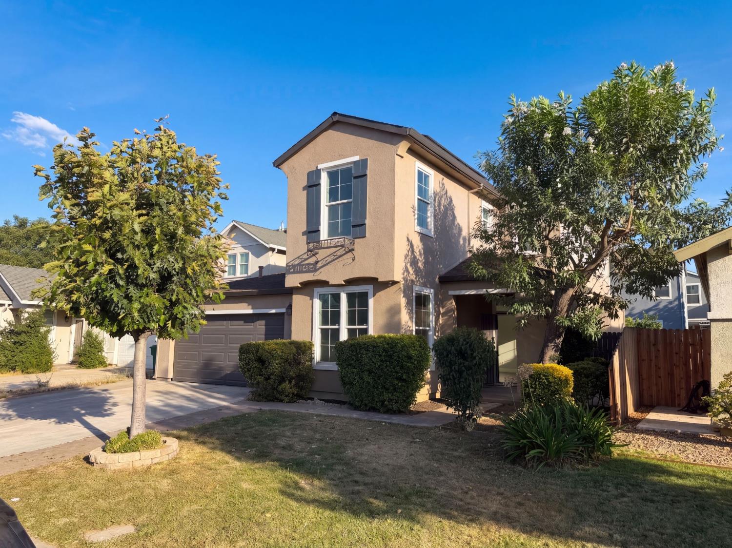 2138 Shady Forest Way, Stockton, CA 95205-2583
