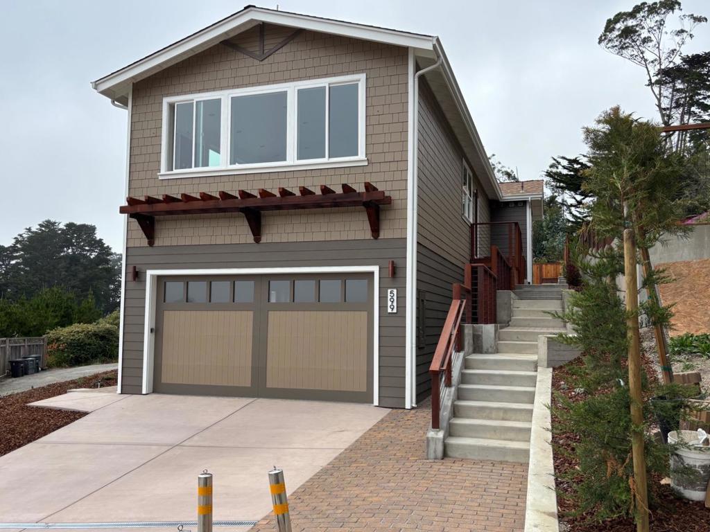 599 Alto Avenue