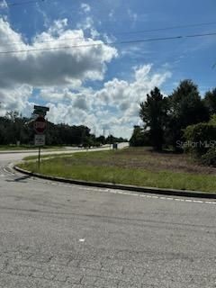 000 HOWLAND BLVD & BLUFFVIEW BOULEVARD