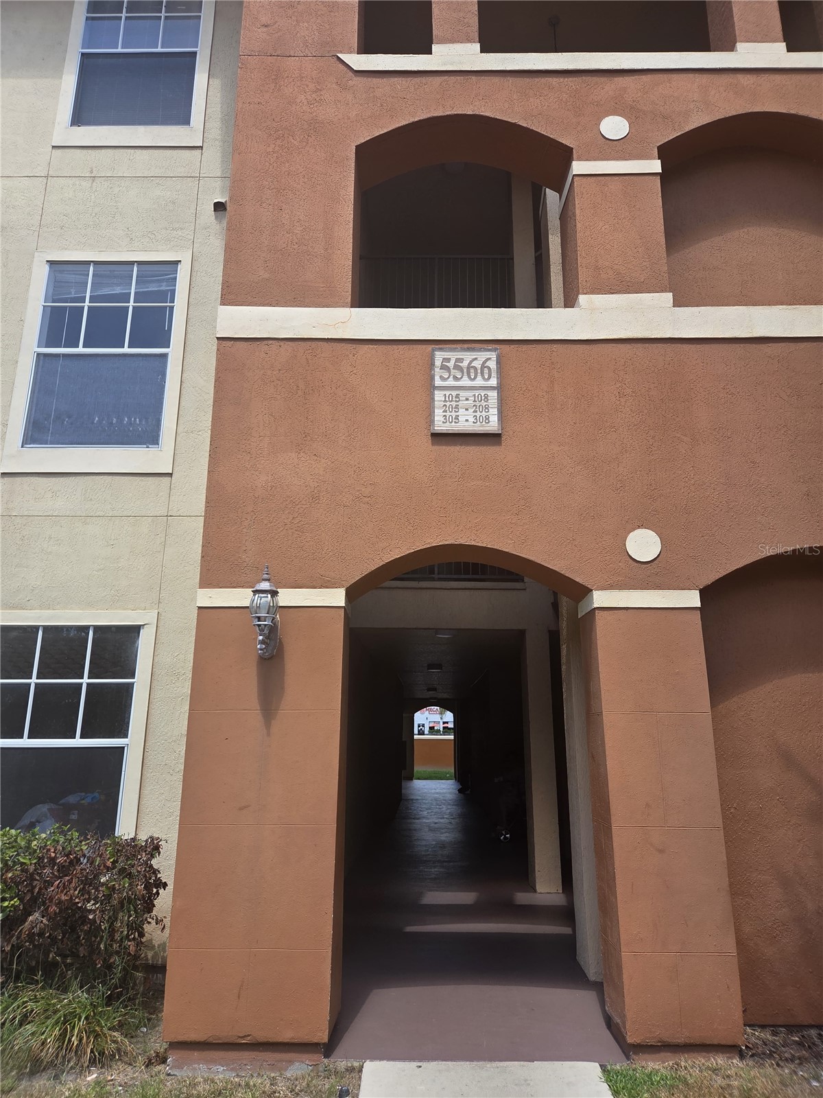 5566 METROWEST BOULEVARD 2-205
