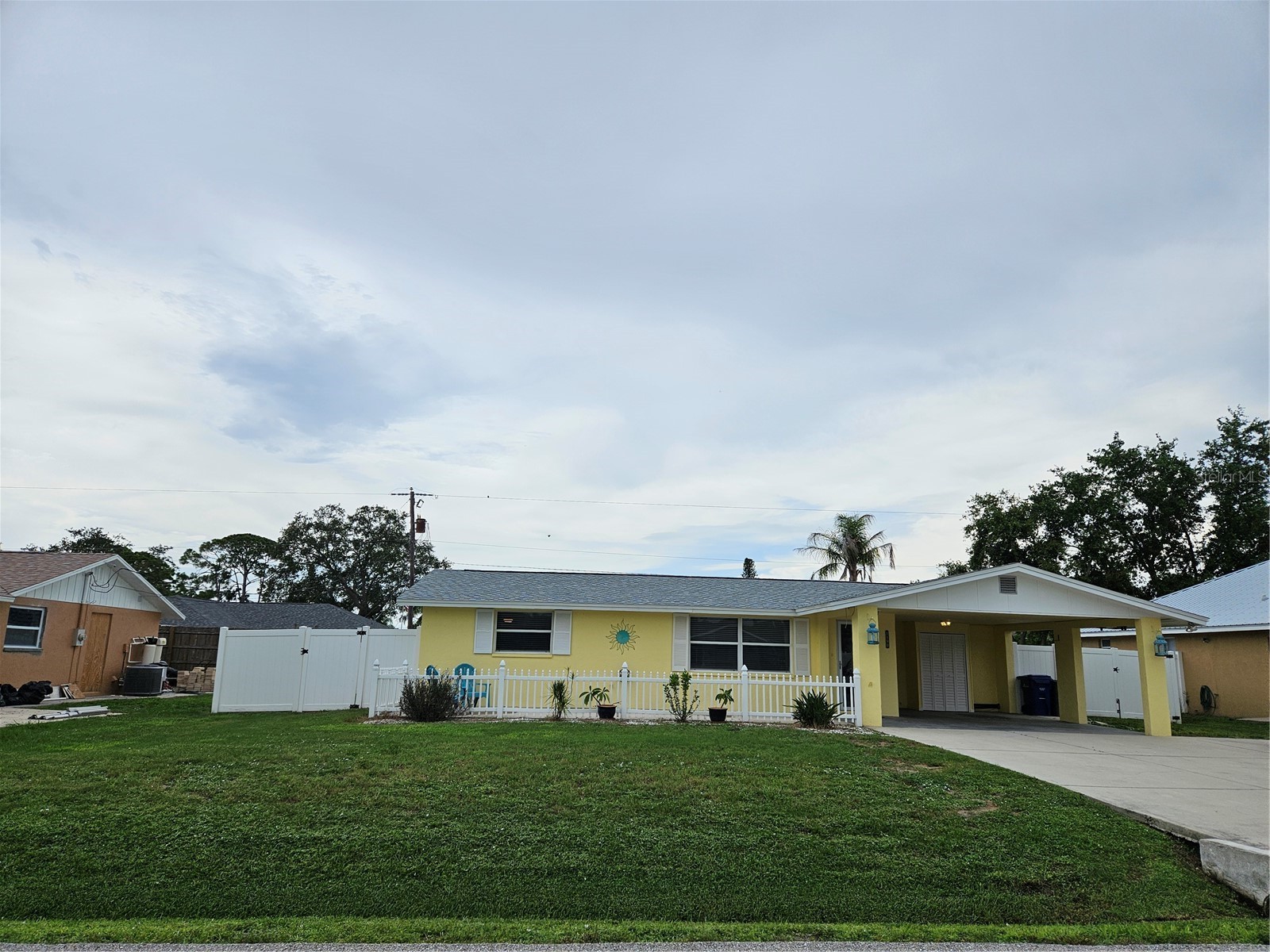 1190 LEEWARD ROAD
