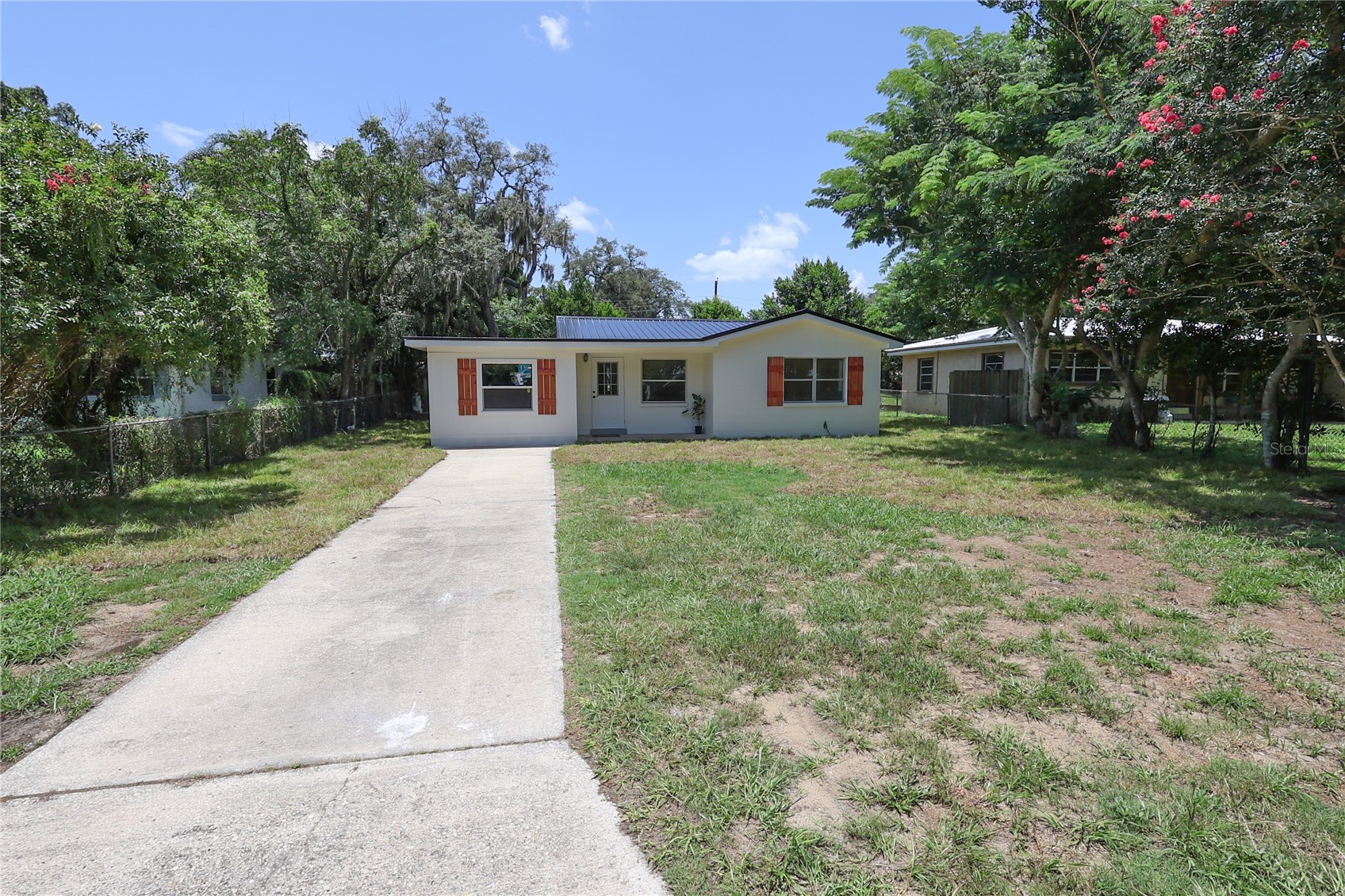 430 OLEANDER ROAD